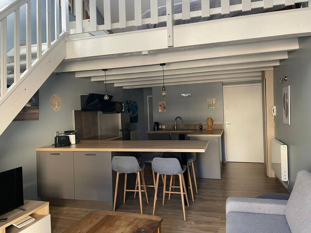 Appartement à VAISON-LA-ROMAINE