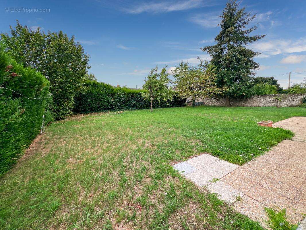 Maison à LAILLY-EN-VAL