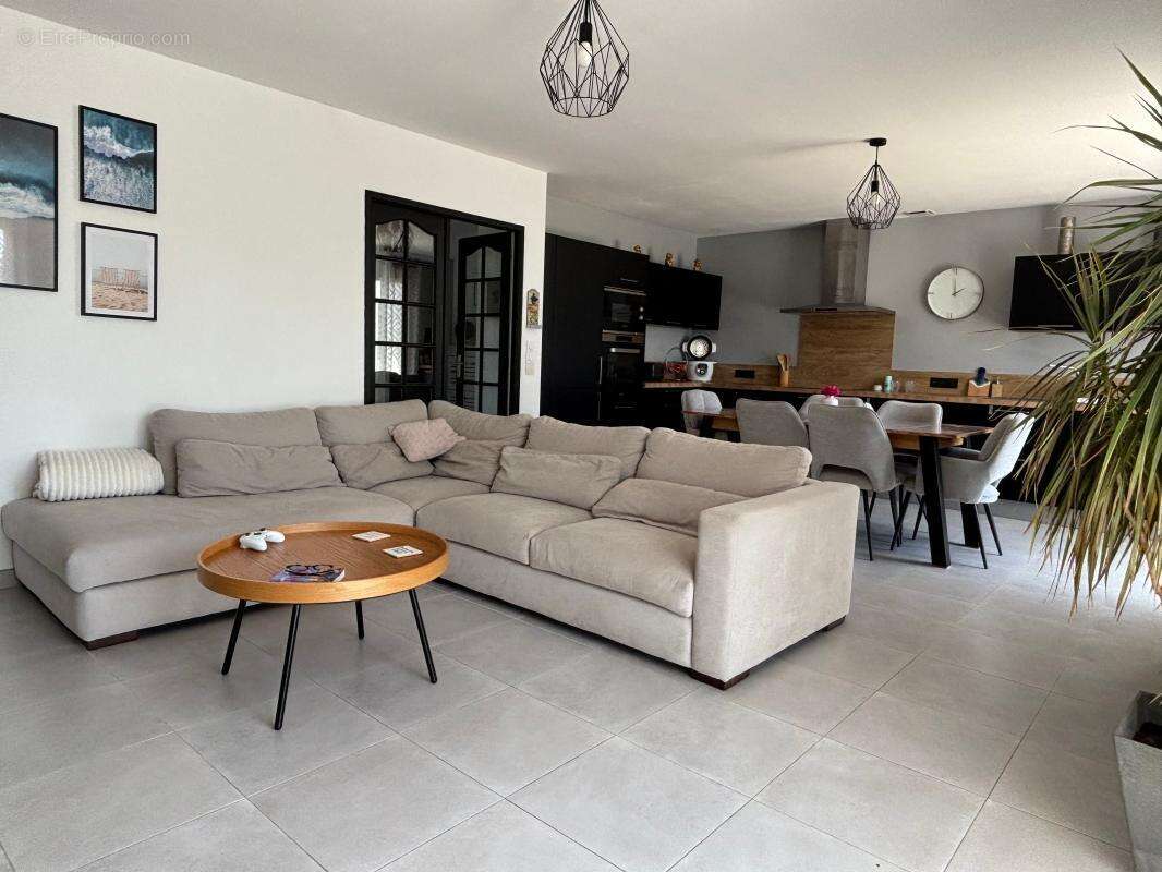 Maison à LE CHATEAU-D'OLERON