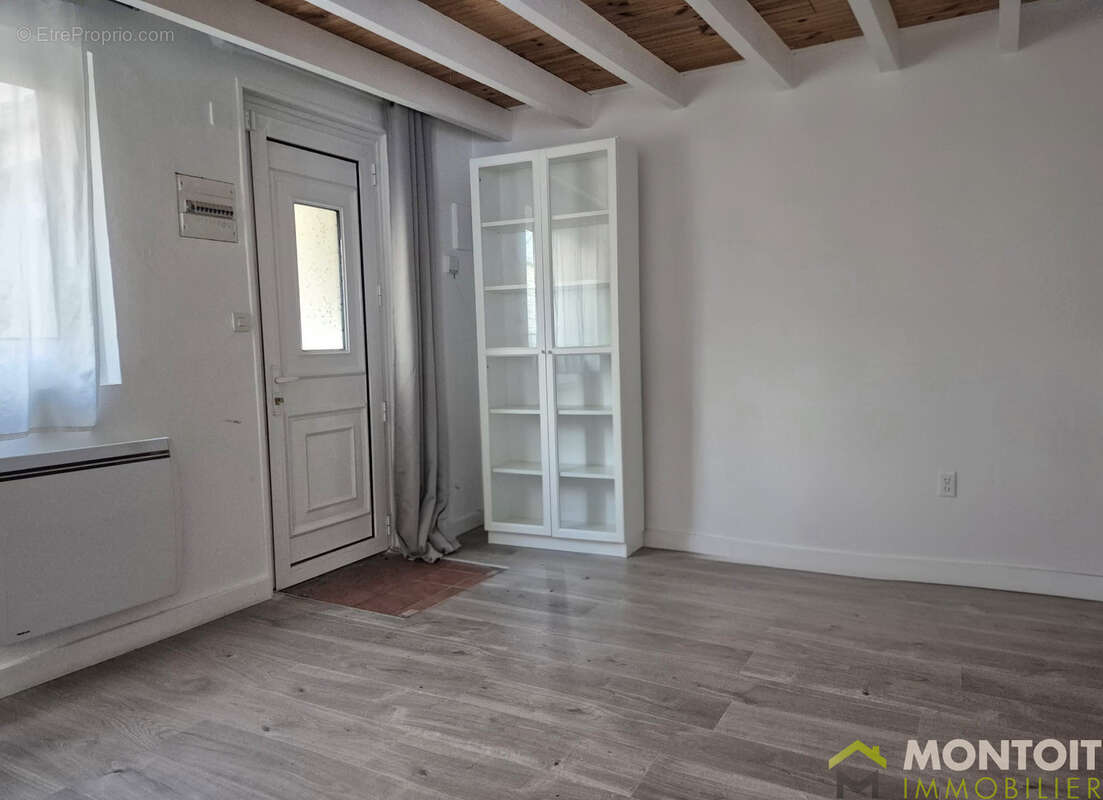 Maison à THIAIS