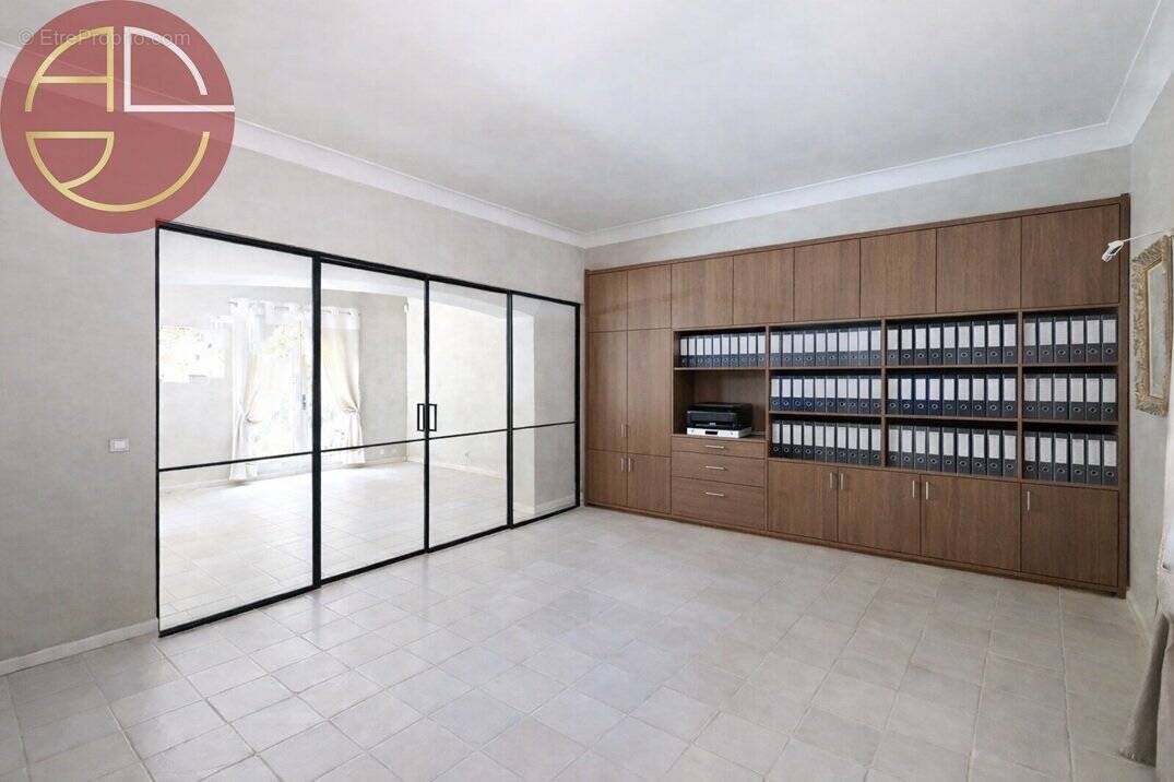 Commerce à TOULOUSE