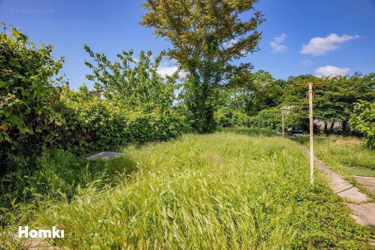 Appartement à VAULX-EN-VELIN