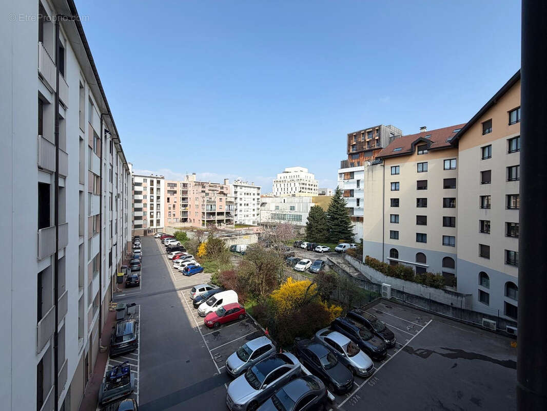 Appartement à ANNEMASSE