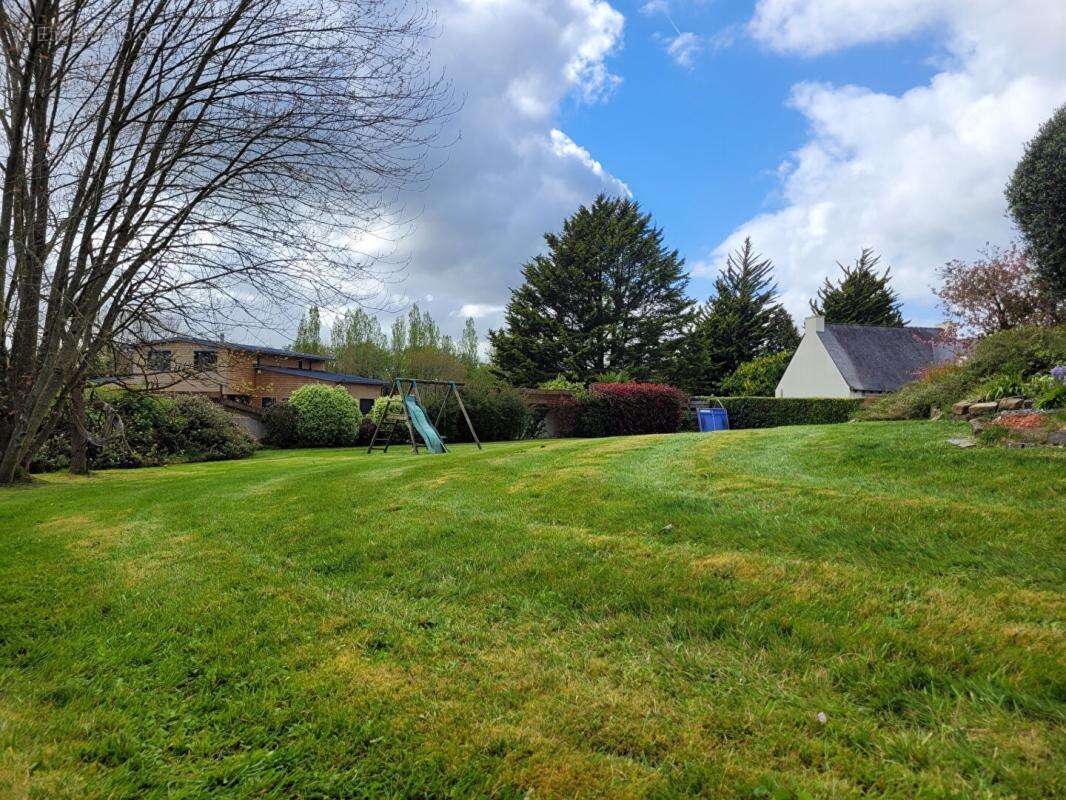 Maison à PLOUGONVEN