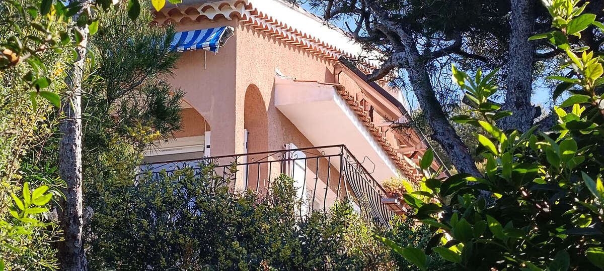 Maison à SAINT-MANDRIER-SUR-MER