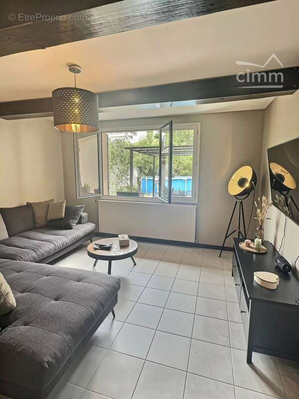 A vendre resson maison jardin 175 m² - photo 3