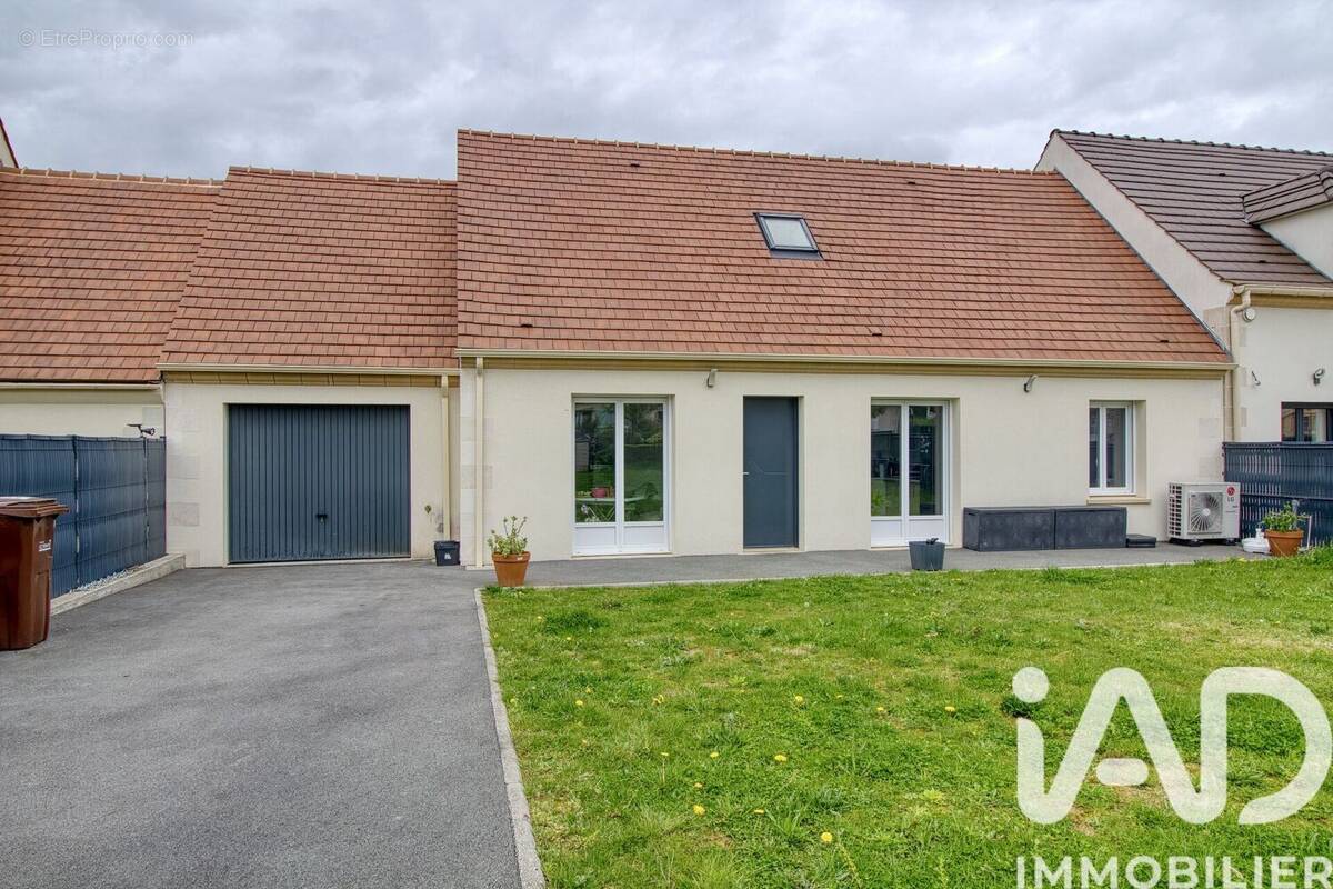 Photo 1 - Maison à NOINTEL