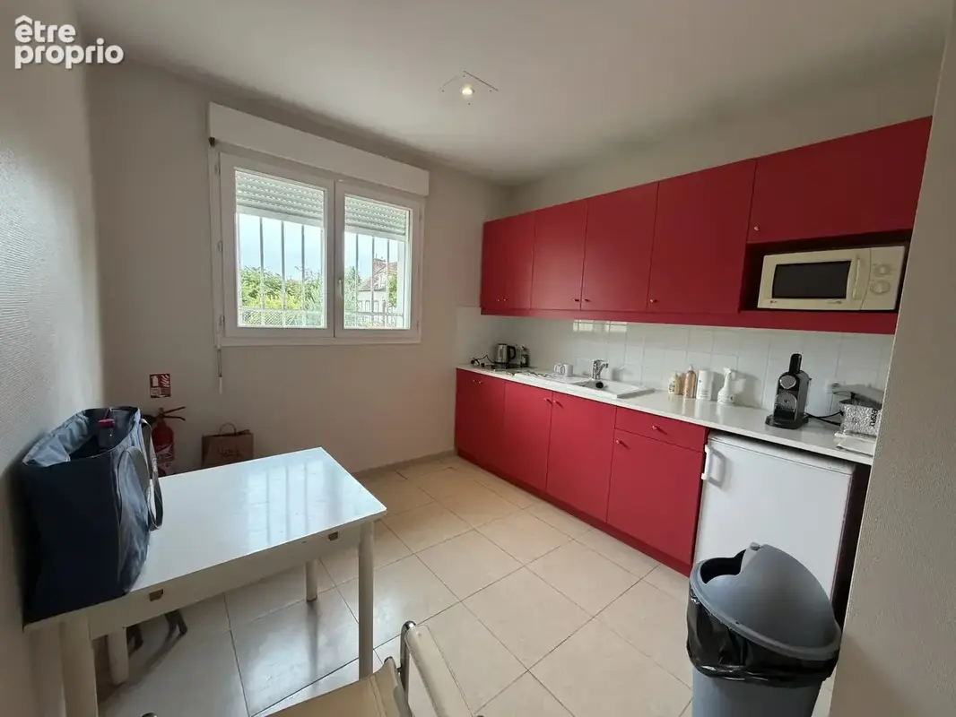 Exclusif joigny local professionnel vendu loué - photo 8