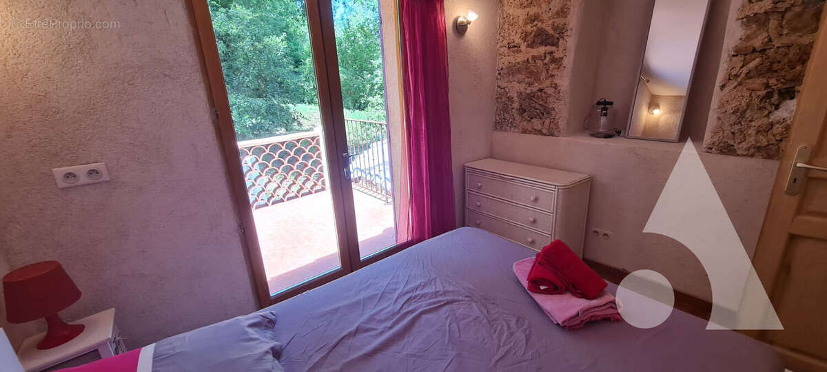 Maison à SALERNES