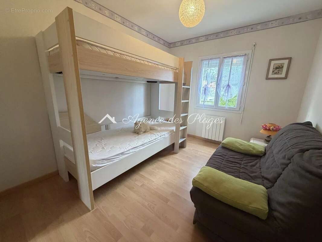 Maison à MESCHERS-SUR-GIRONDE