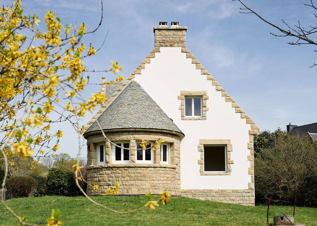 Maison à LOCOAL-MENDON