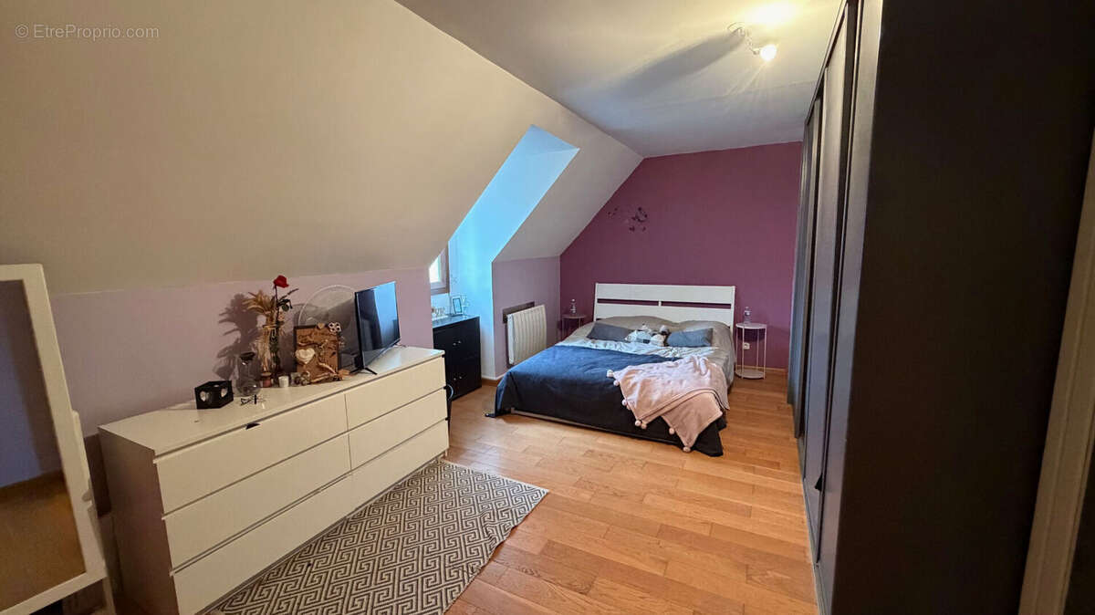 Maison à NEUILLY-EN-THELLE