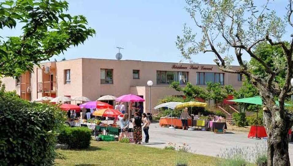 Appartement à BARJAC