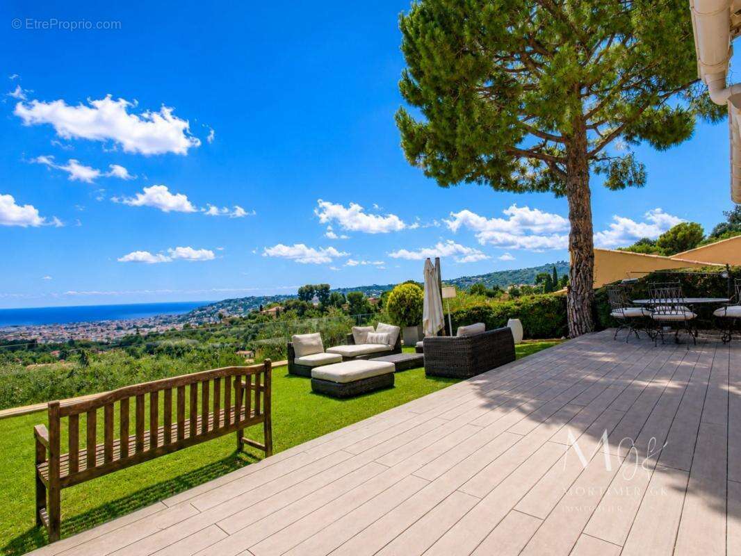 Maison 179 m² à Nice  - photo 2