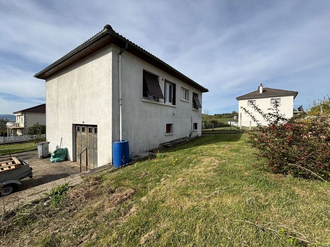 Façade arrière - Maison à LANOBRE
