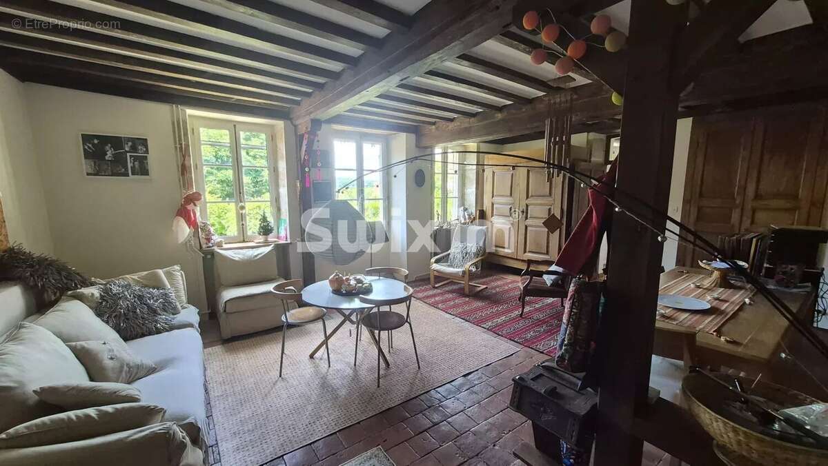 Maison de caractère en pierre de Bourgogne – Un lieu de vie hors du commun aux portes de Vézelay - photo 4