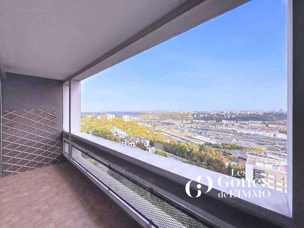 Appartement à LYON-9E