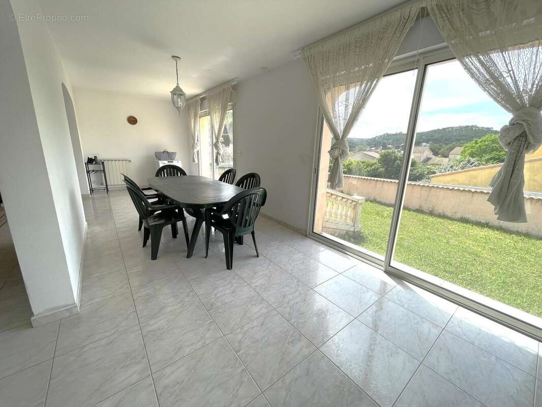 Photo 9 - Maison à LE ROVE