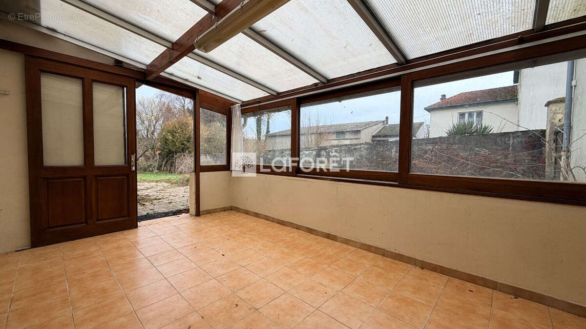 Maison à LES ISLETTES