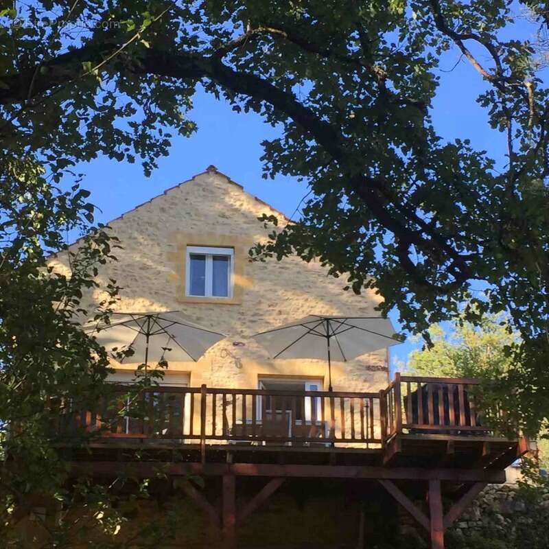 Maison à LE BUISSON-DE-CADOUIN