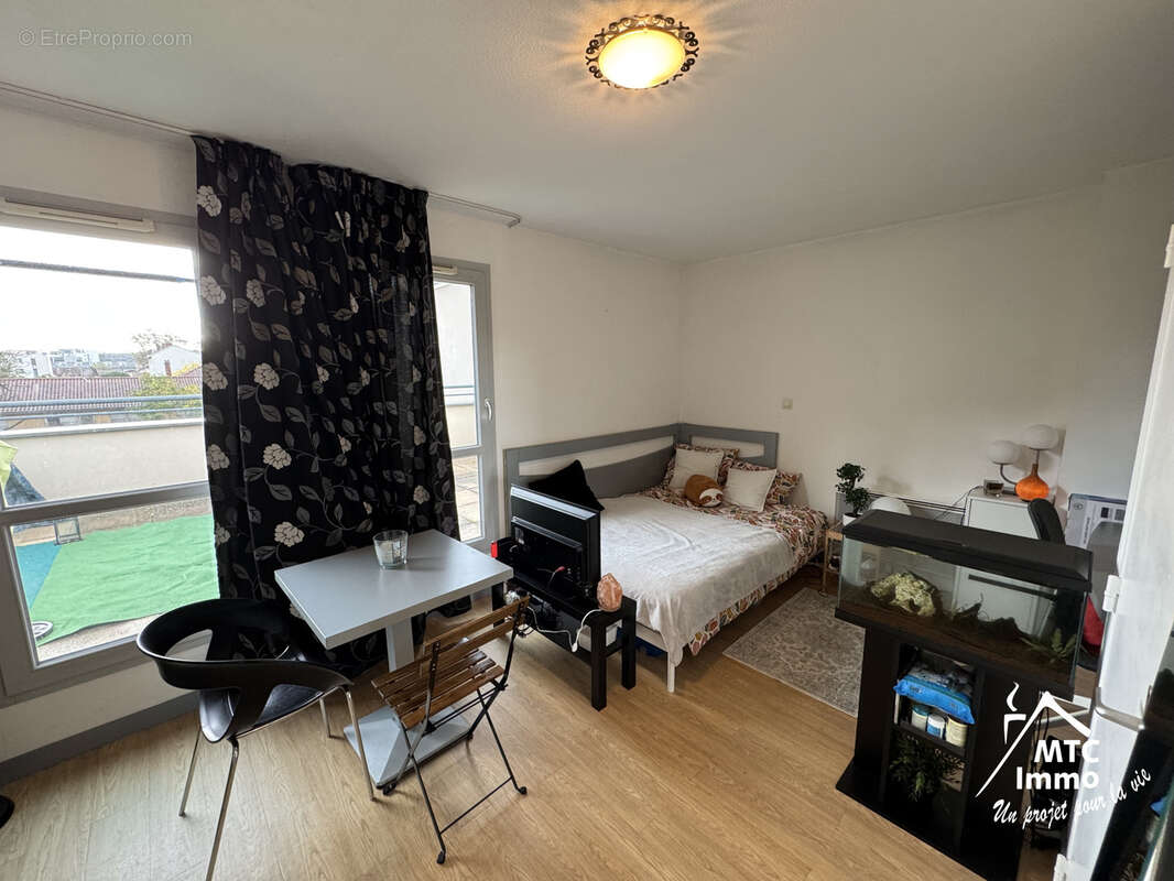 Appartement à LYON-8E