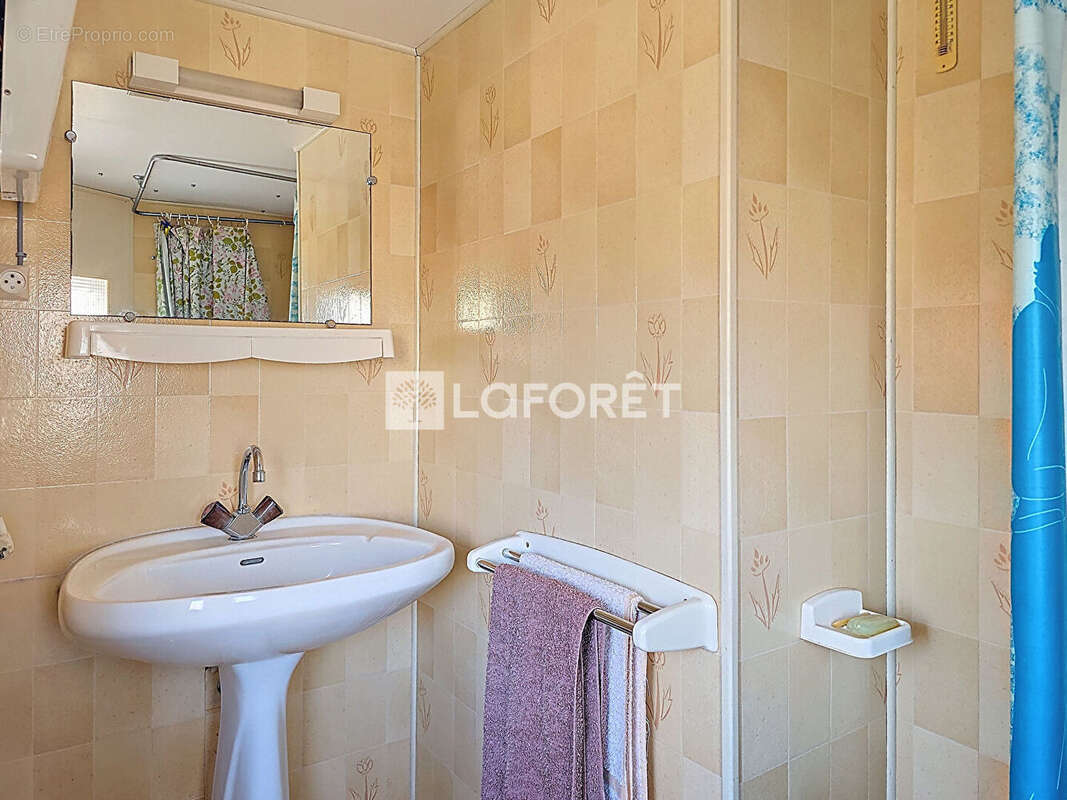 Maison  de village 3 faces 83 m² - 4 Chambres - Prades - photo 10