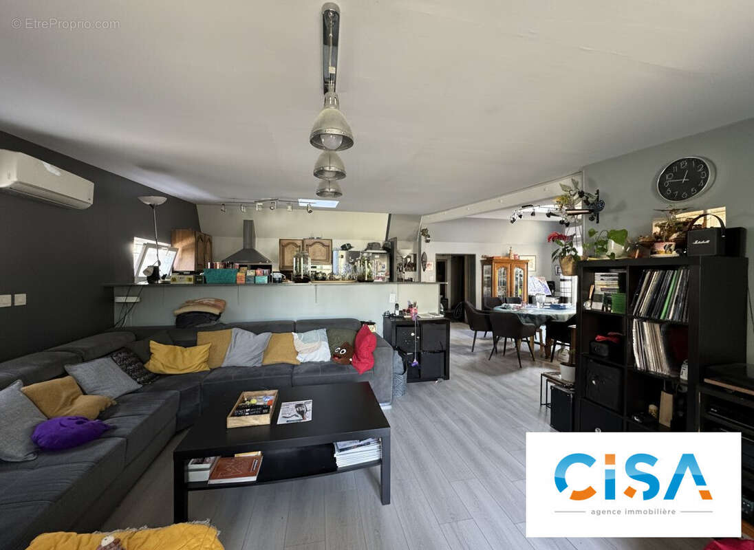 Maison 166 m² à Verneuil-En-Halatte  - photo 4