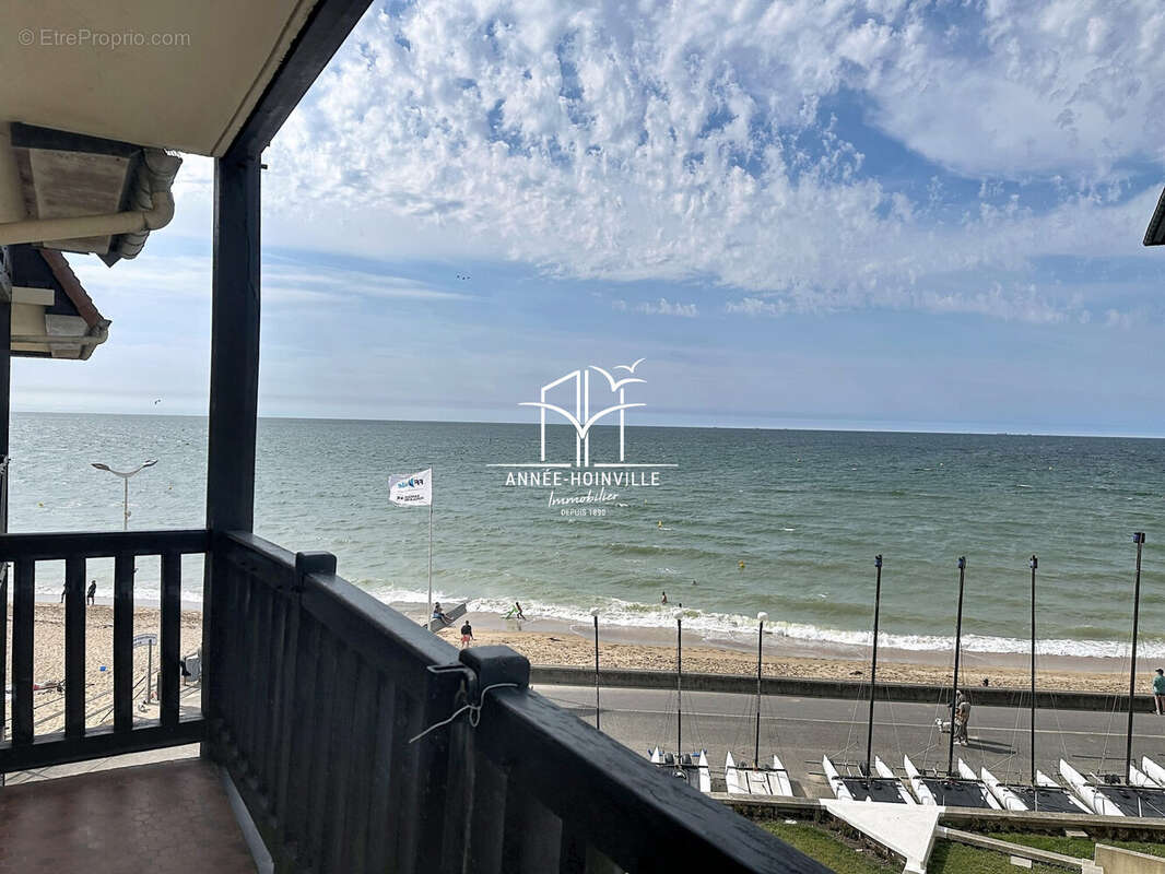 Appartement à BLONVILLE-SUR-MER