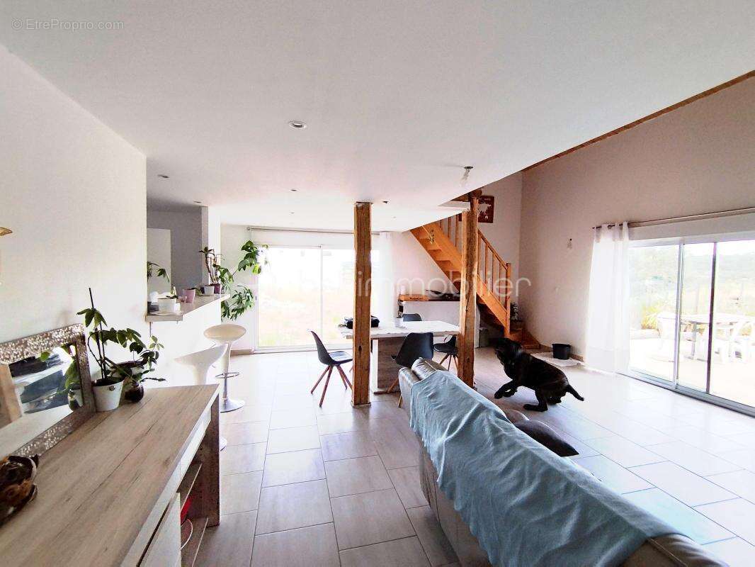 maison de 4 chambres - photo 4