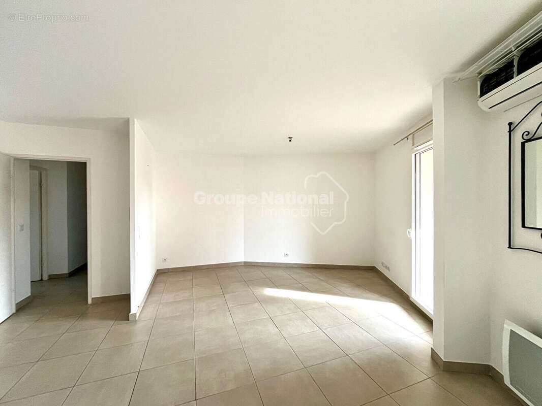 Appartement à CHATEAURENARD