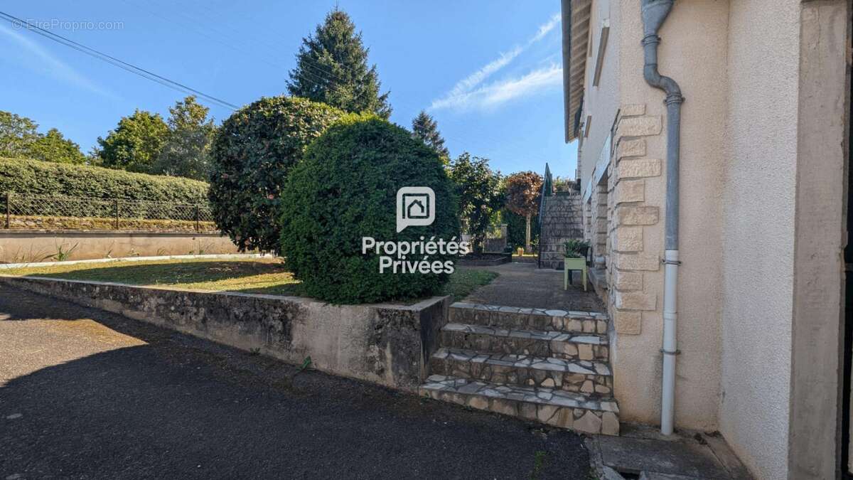 Maison à NONTRON