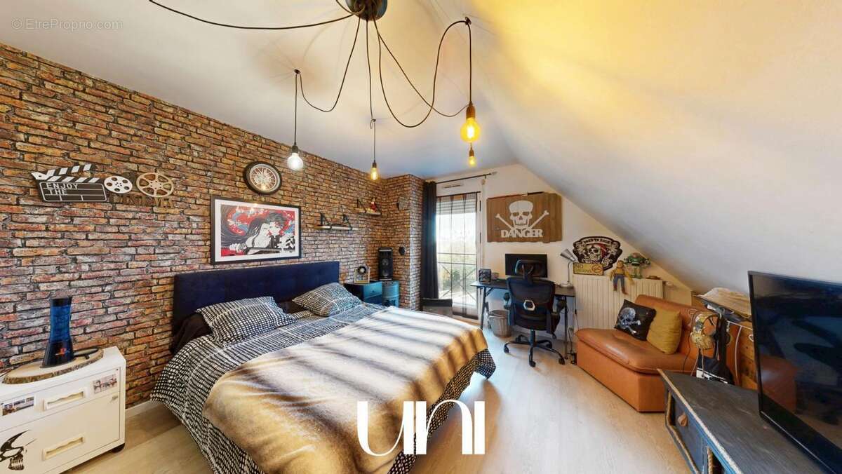 Maison à SANNERVILLE