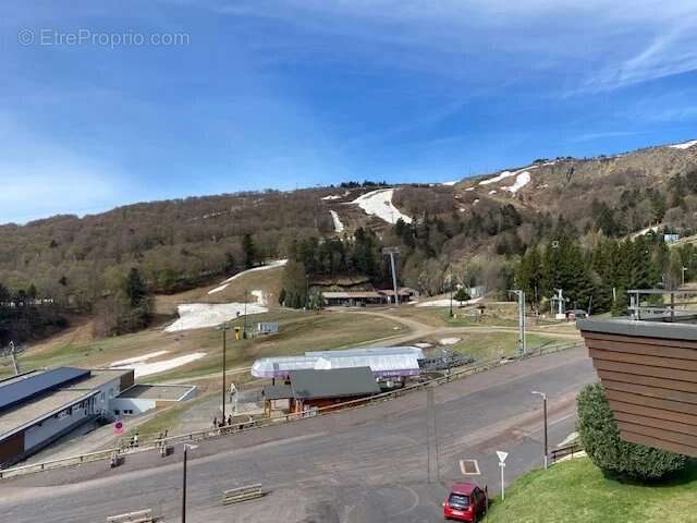 Appartement à BESSE-ET-SAINT-ANASTAISE