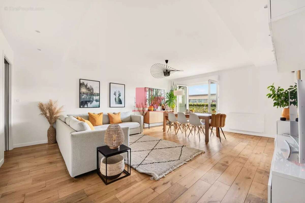 Appartement à ISSY-LES-MOULINEAUX