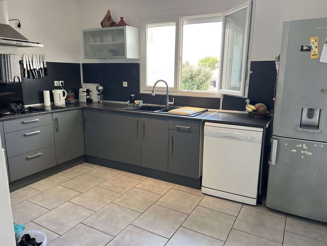 Maison à SAINT-DENIS-DE-PILE