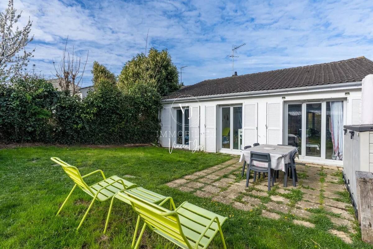 Maison à MAGNANVILLE