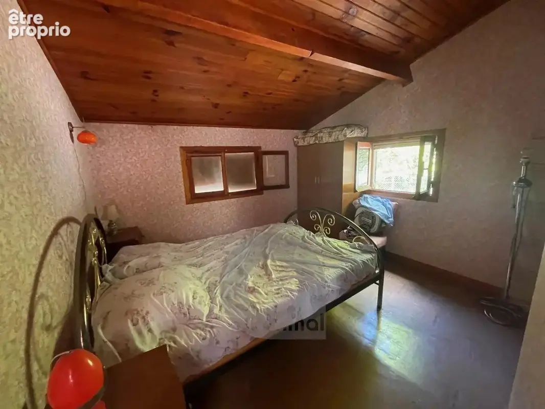 Route de Ste Agnès - Maison 3 pièces à Rénover avec terrasse et jardin - Accès pédestre - photo 7