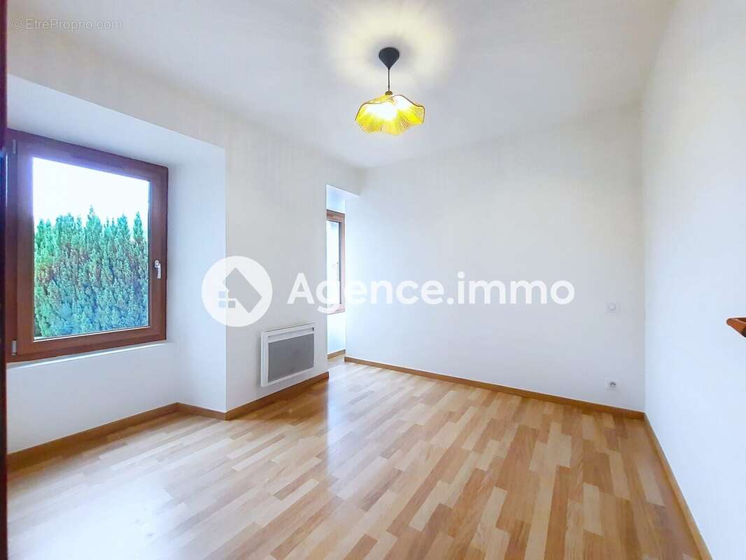Appartement à BONNEVILLE