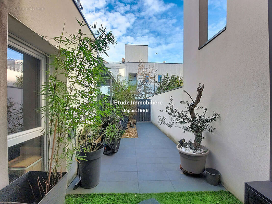 Maison à CALUIRE-ET-CUIRE