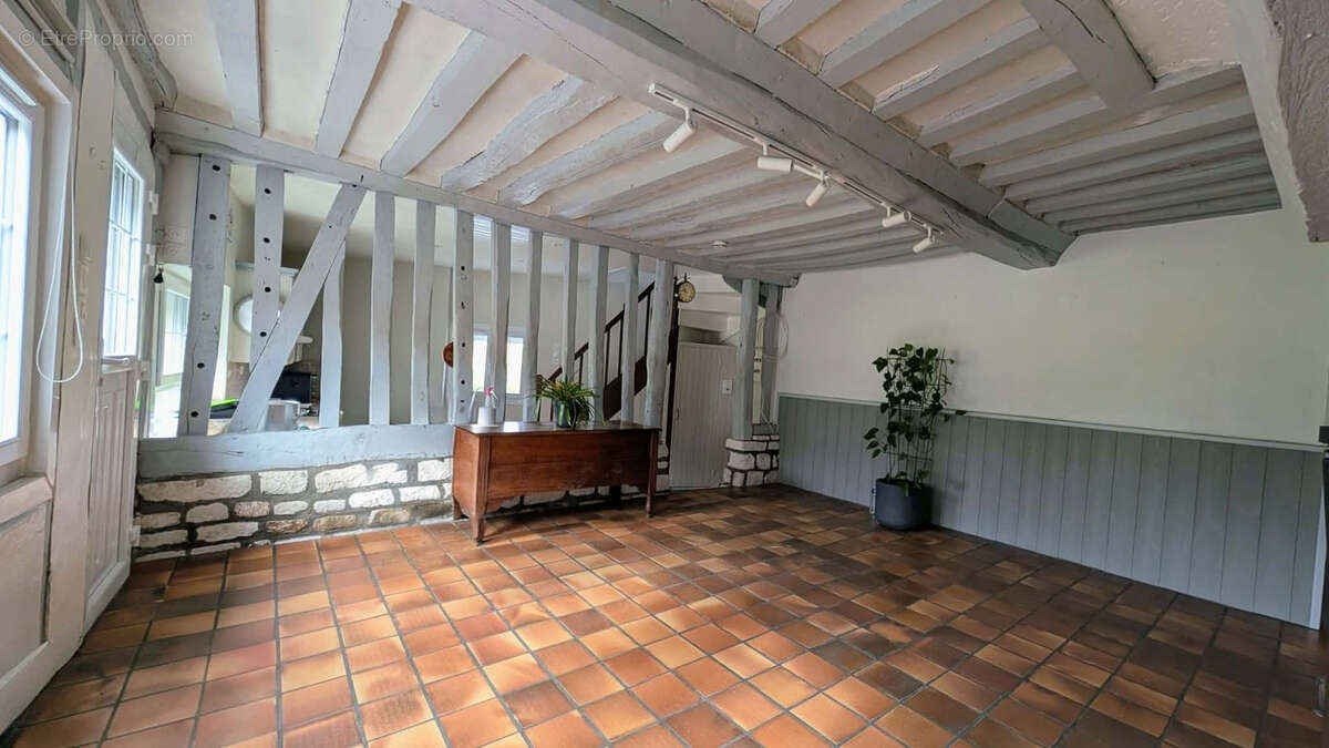 Maison à LILLEBONNE