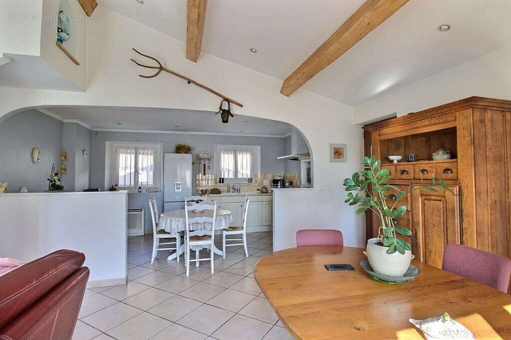 Maison de village avec double garage 68M2 et jardin - Roquebrune sur Argens - photo 3