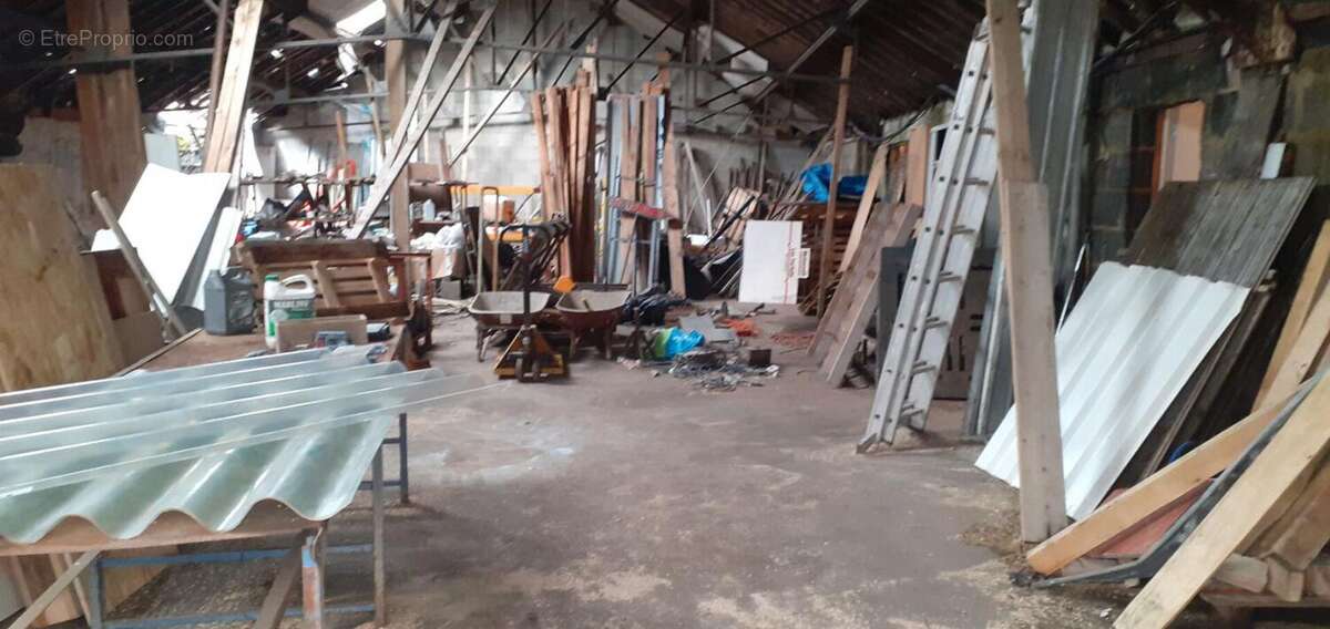 Parking / box Bauge En Anjou 343 m2 - photo 4