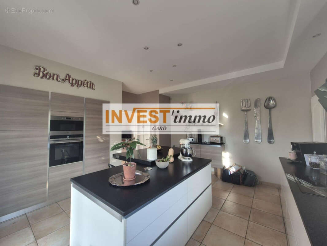 Maison à BOUILLARGUES