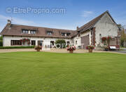 Maison à MEZIERES-EN-VEXIN