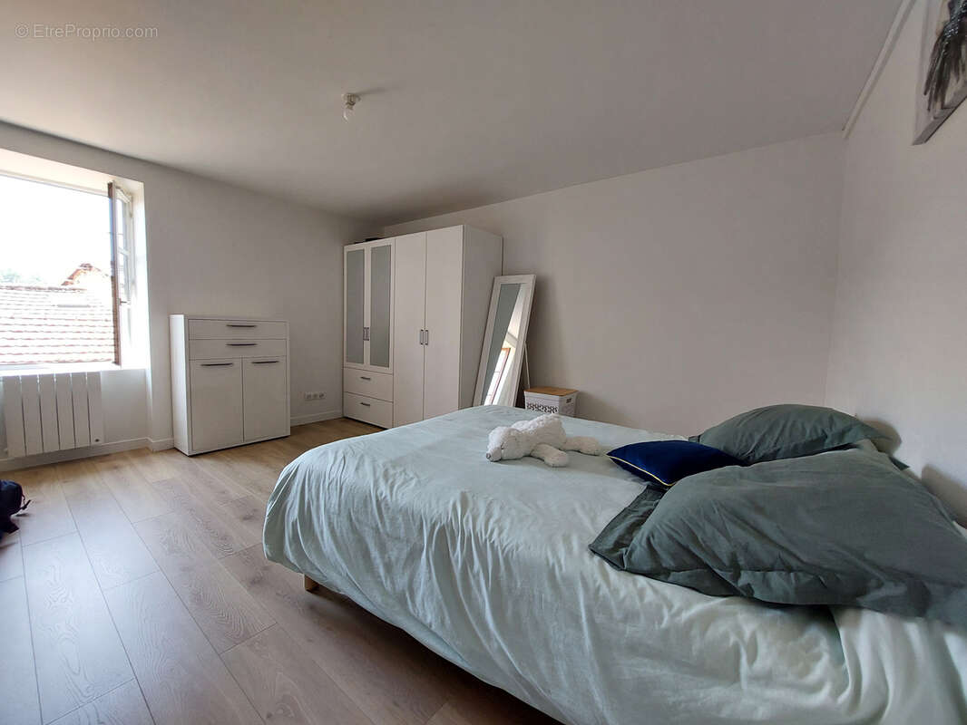 Maison à LE BOIS-D'OINGT