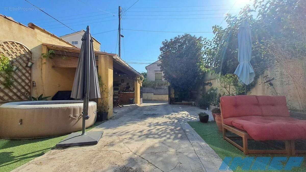 Maison à MARSEILLE-10E