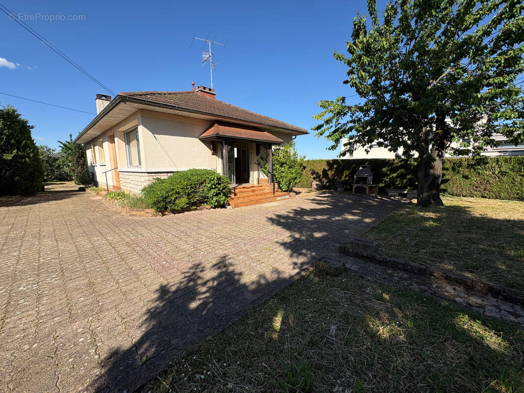 Maison à MARSANNAY-LA-COTE