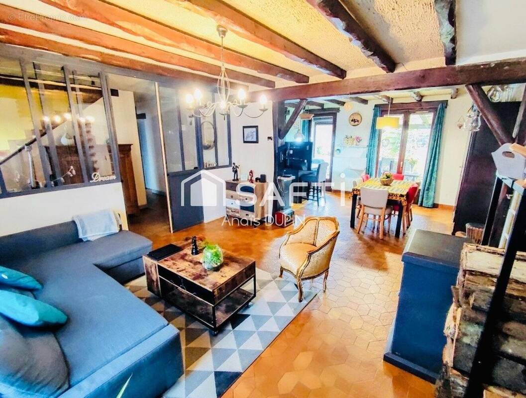 Photo 1 - Maison à MAUREGNY-EN-HAYE