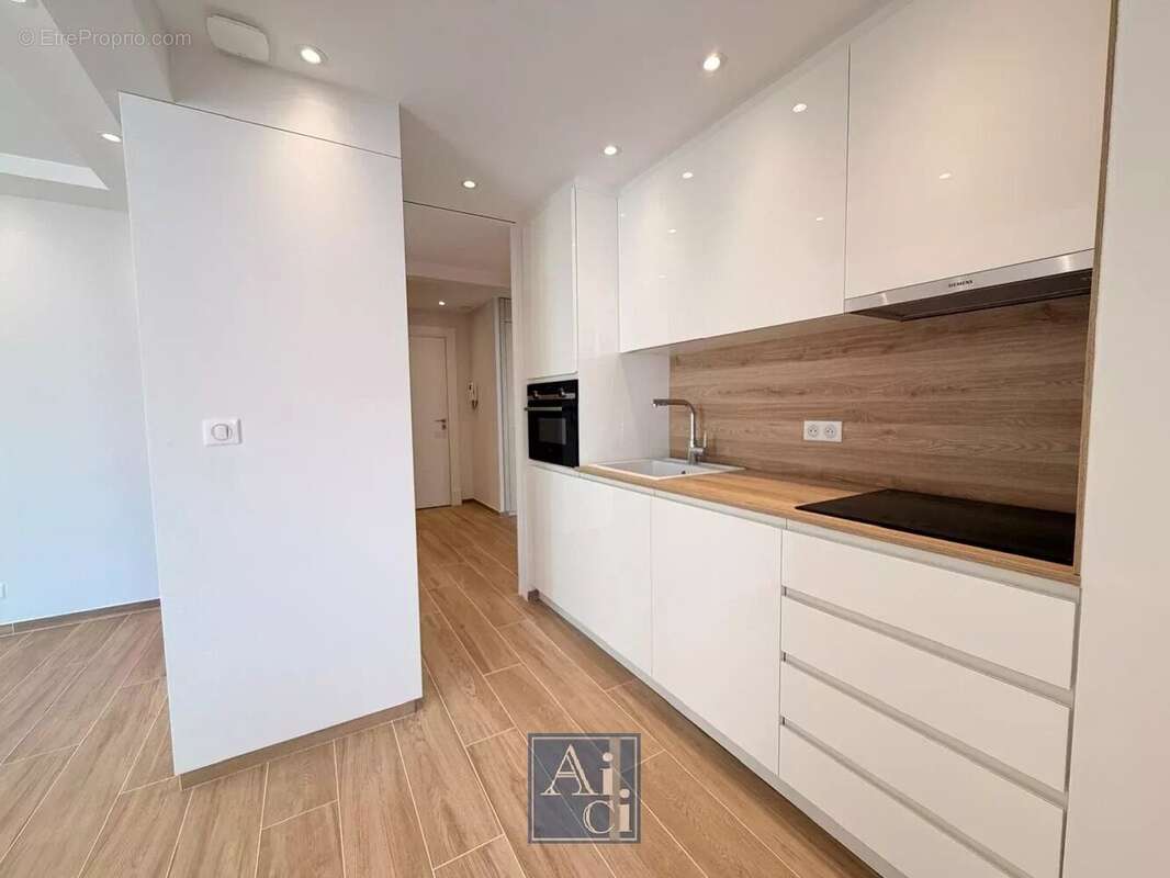 Appartement 3 pièces Cannes Grand Hôtel - photo 4