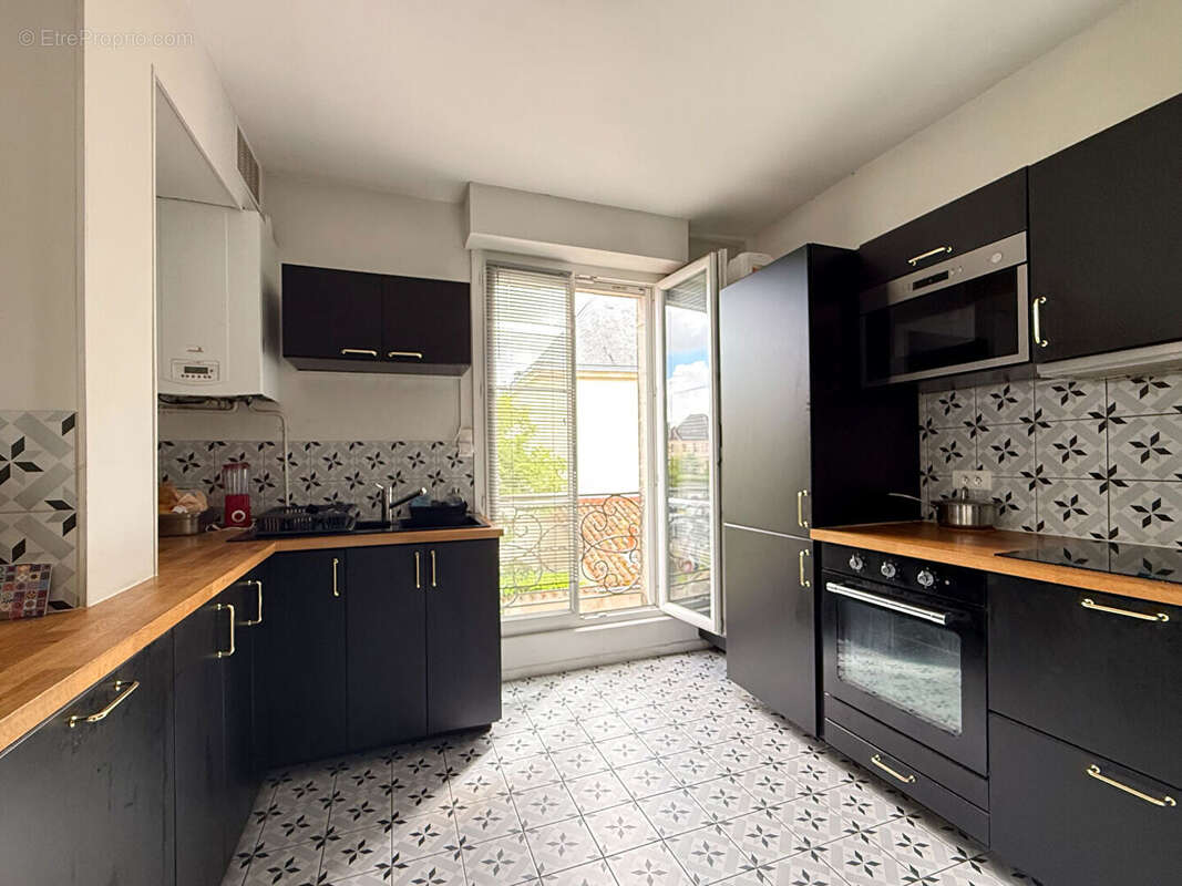 Appartement à SURGERES